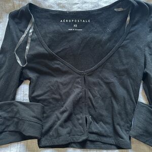 Aeropostale juniors Black Crop Top